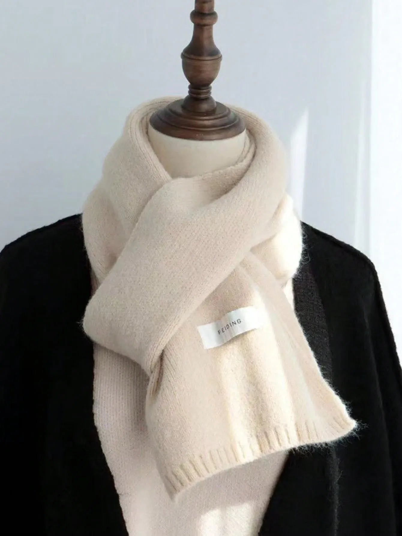 1 Piece Of Women's Solid Color Knitted Warm And Thickened Versatile Decorative Scarf Neck Gaiter Suitable For Winter